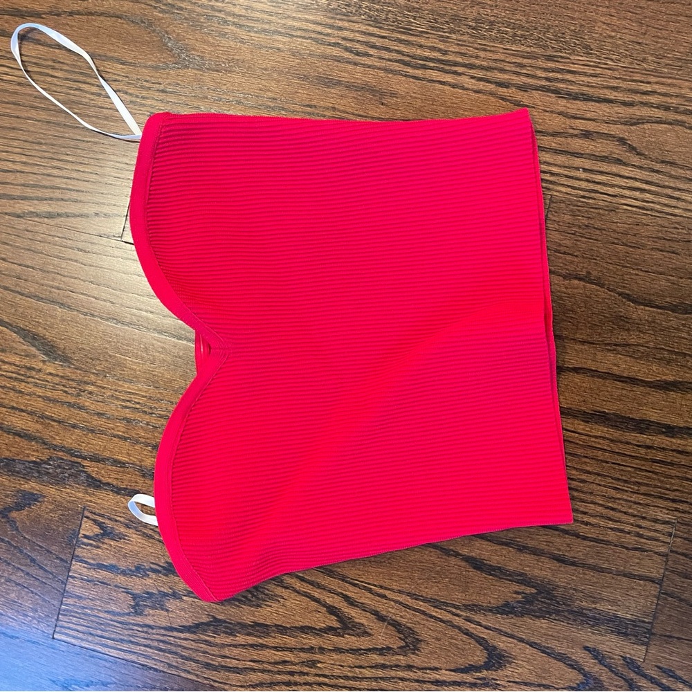 Aritzia sculpt knit sweetheart strapless top in red